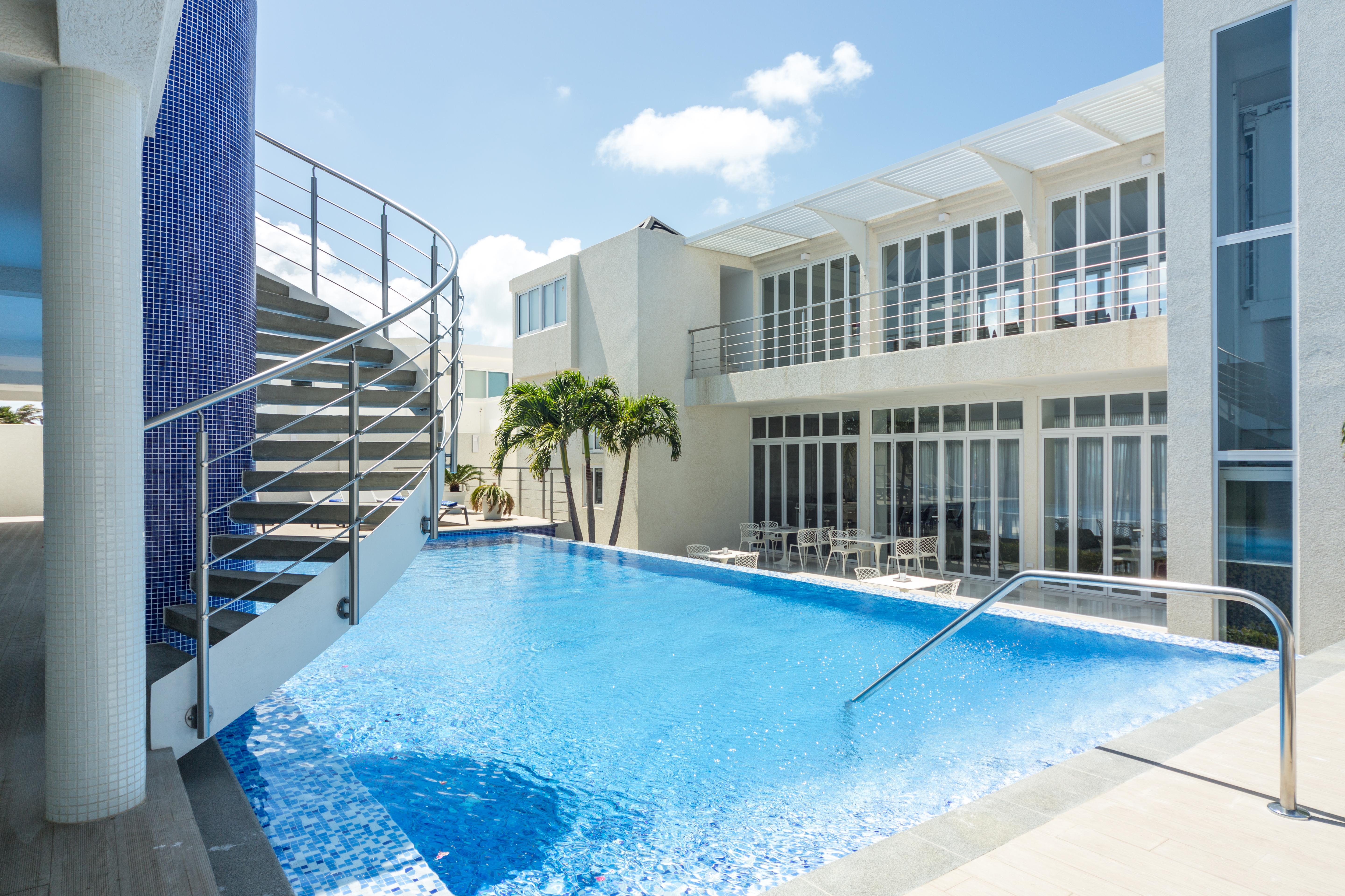 Ocean Z Boutique Hotel Palm Beach Exterior foto
