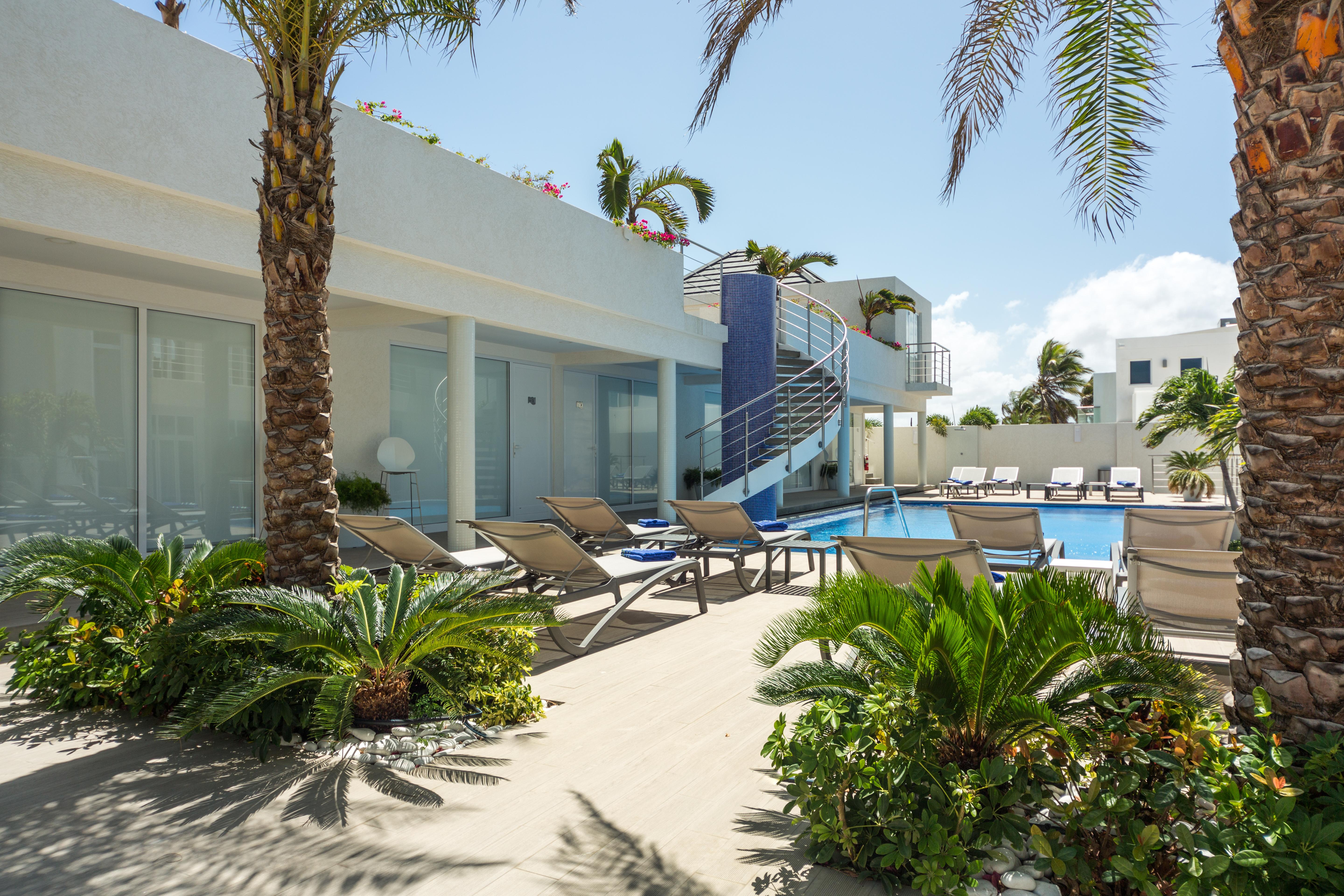 Ocean Z Boutique Hotel Palm Beach Exterior foto