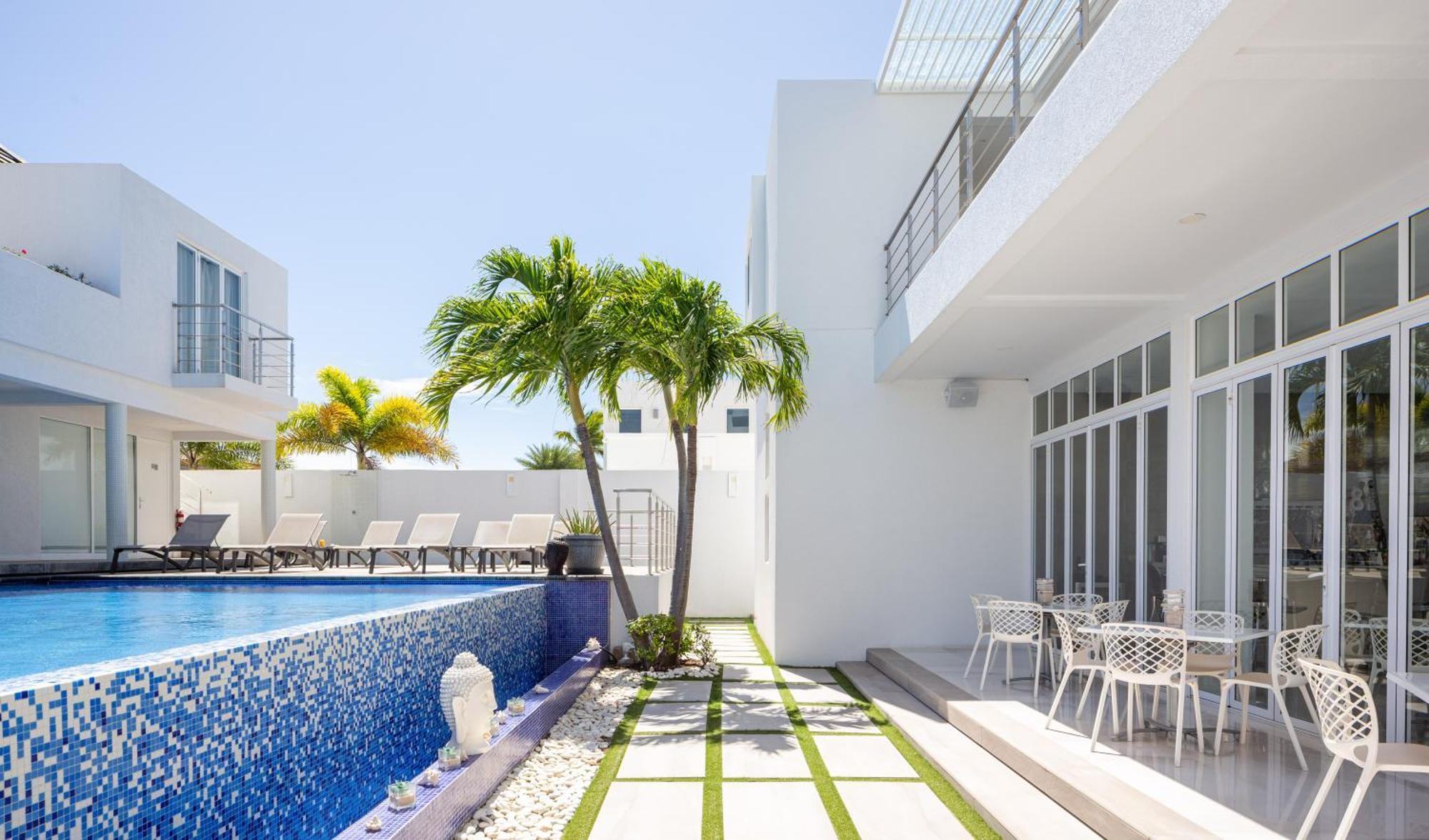 Ocean Z Boutique Hotel Palm Beach Exterior foto