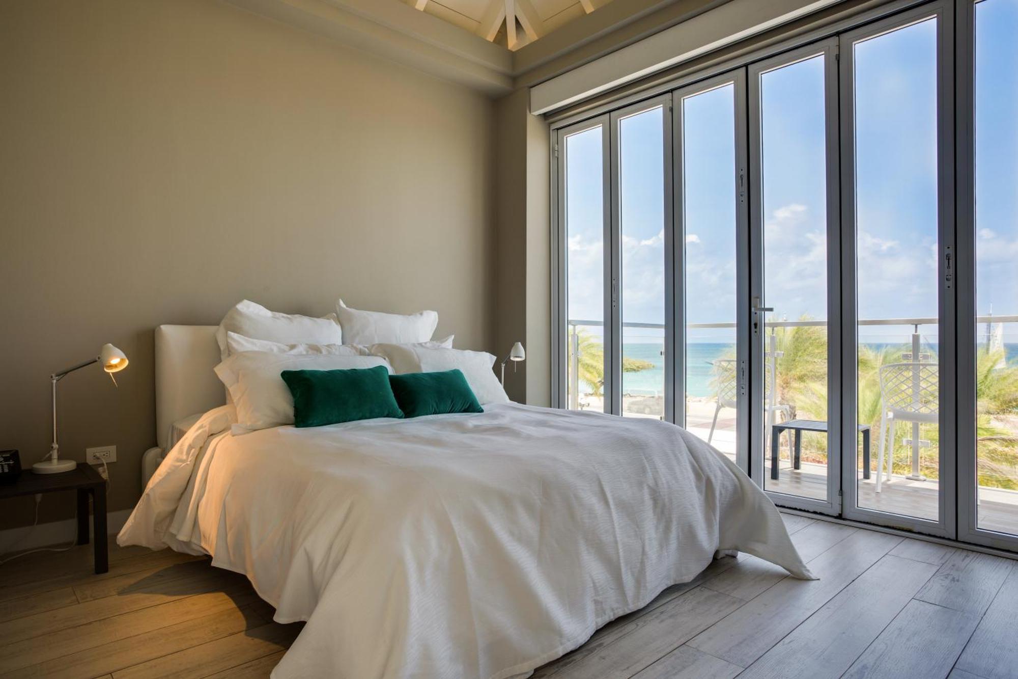 Ocean Z Boutique Hotel Palm Beach Exterior foto