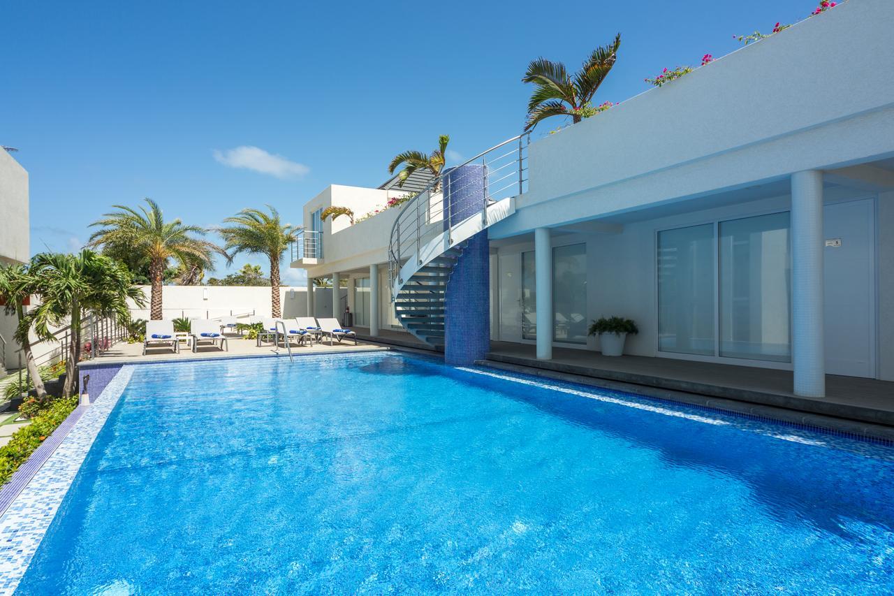 Ocean Z Boutique Hotel Palm Beach Exterior foto